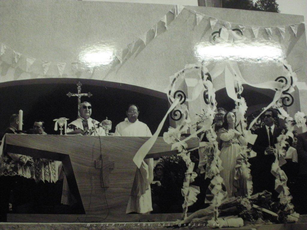 1965 1969 NIMES NOTRE DAME DE SANTA CRUZ (8).jpg